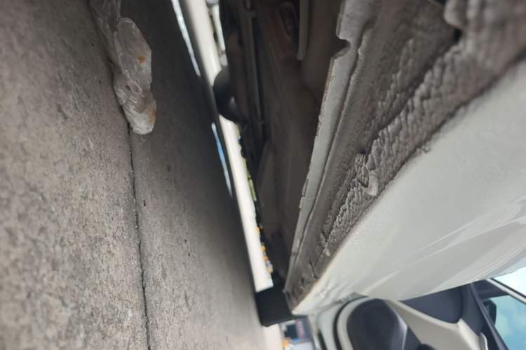 Used Buick GT 2017 15N Automatic Elite Version Right Side Sill