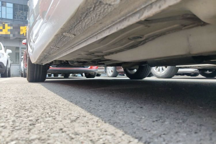 Used Buick GT 2017 15N Automatic Elite Version Right Side Sill