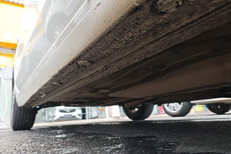Used Buick GT 2017 15N Automatic Entry-Level Trim Right Side Sill