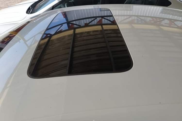 Used Buick GT 2017 15N Automatic Elite Version Roof