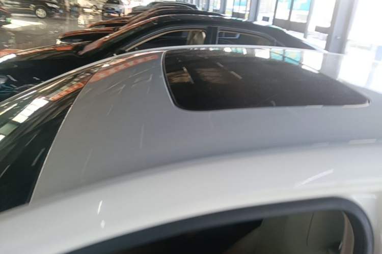 Used Buick GT 2017 15N Automatic Elite Version Roof