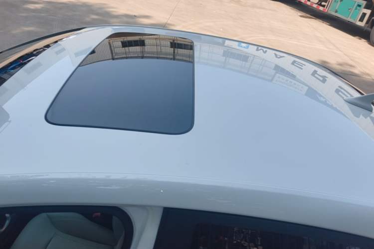 Used Buick GT 2017 15N Automatic Elite Version Roof