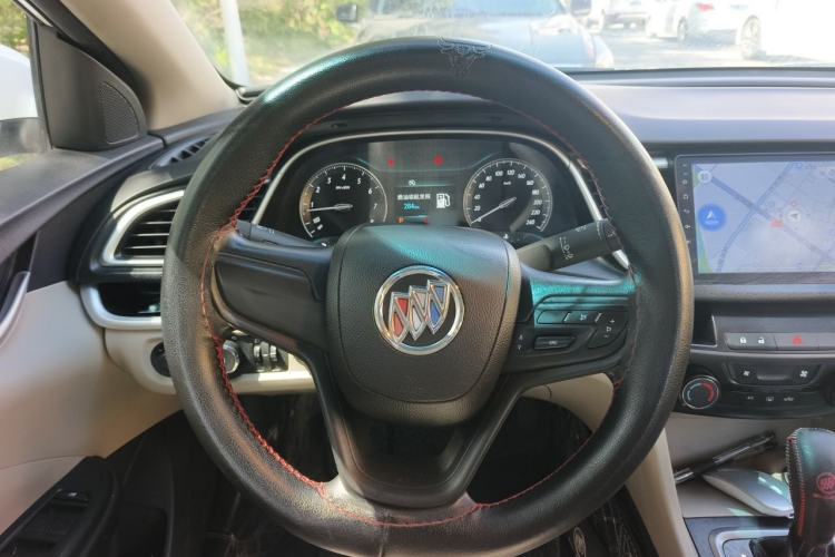Used Buick GT 2017 15N Automatic Elite Version Steering Wheel