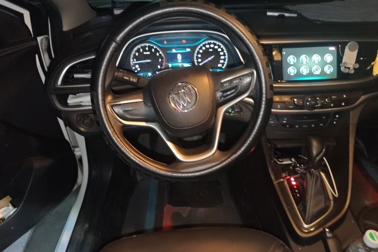 Used Buick GT 2017 15N Automatic Deluxe Edition Steering Wheel