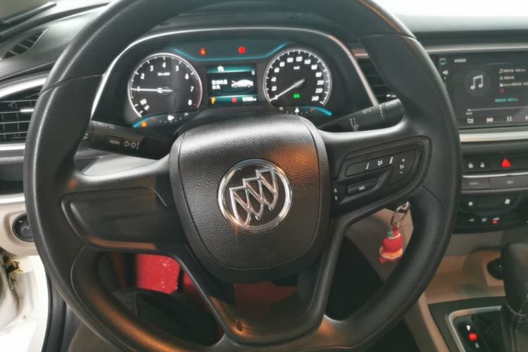 Used Buick GT 2017 15N Automatic Elite Version Steering Wheel
