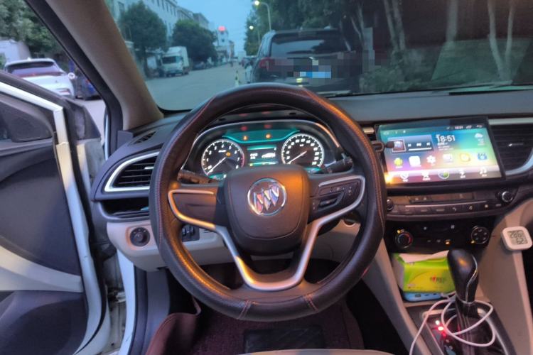 Used Buick GT 2017 15N Automatic Elite Version Steering Wheel