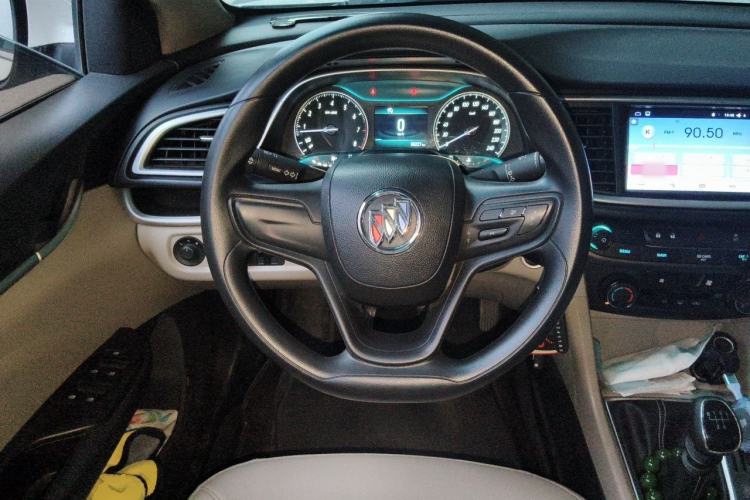 Used Buick GT 2017 15N Manual Elite Version Steering Wheel