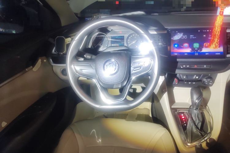 Used Buick GT 2017 15N Automatic Elite Version Steering Wheel