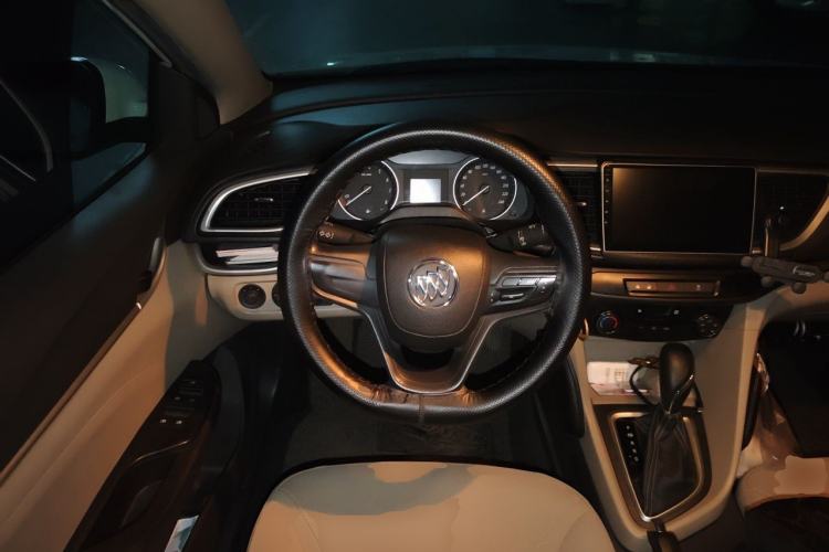Used Buick GT 2017 15N Automatic Entry-Level Trim Steering Wheel