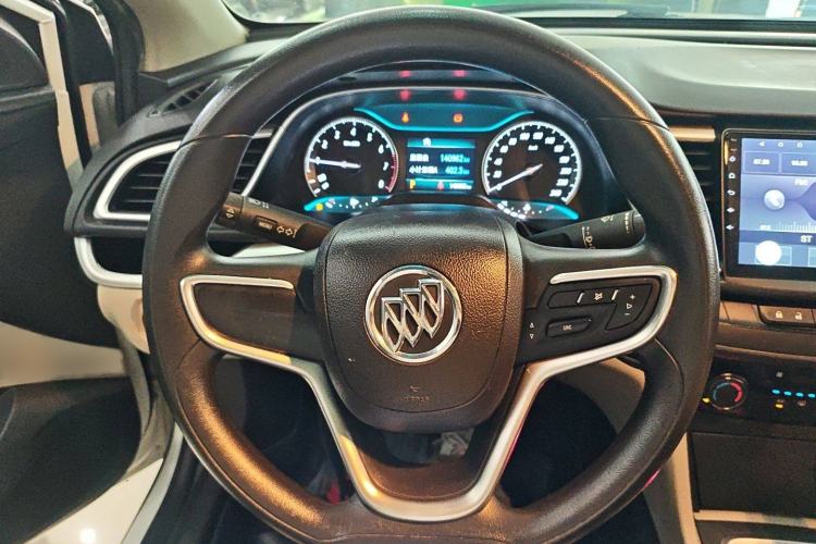 Used Buick GT 2017 15N Automatic Elite Version Steering Wheel