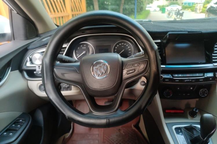 Used Buick GT 2017 15N Automatic Entry-Level Trim Steering Wheel