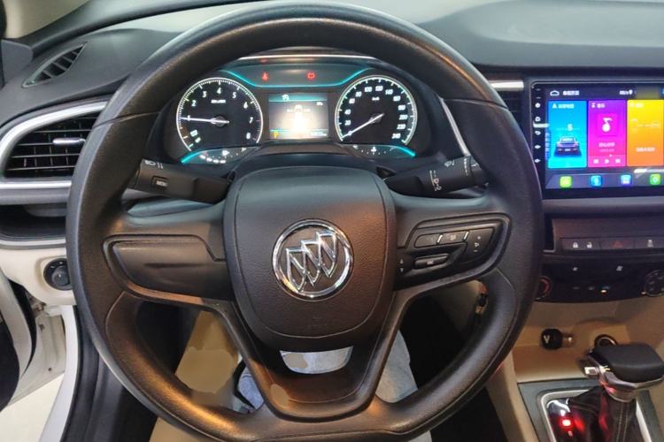 Used Buick GT 2017 15N Automatic Elite Version Steering Wheel