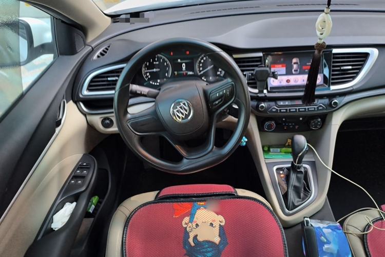 Used Buick GT 2017 15N Automatic Elite Version Steering Wheel