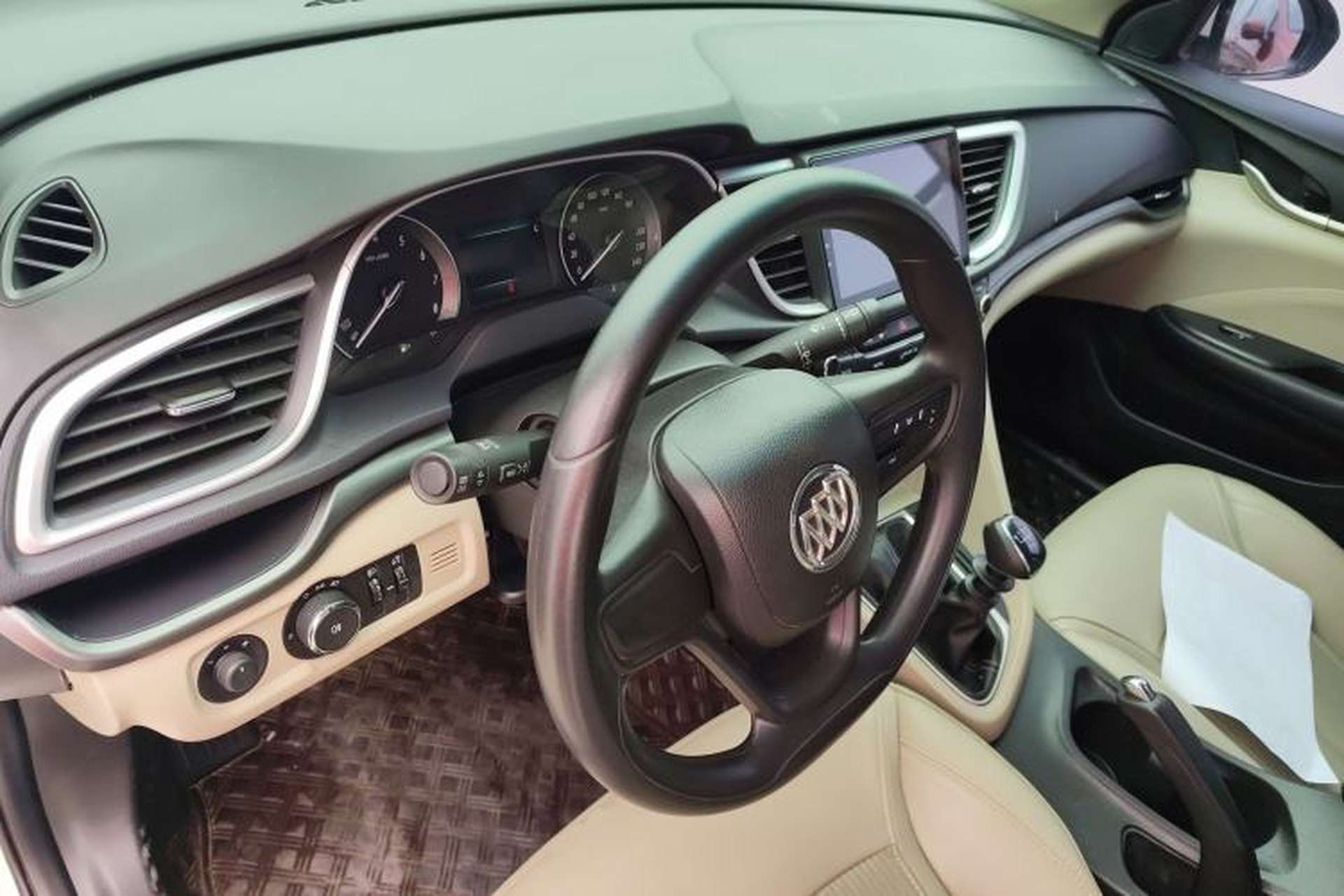 Used Buick GT 2017 15N Manual Elite Version Steering Wheel