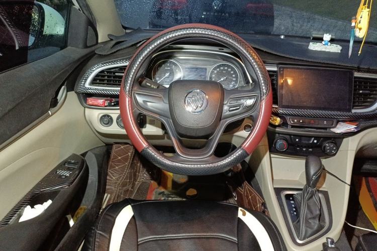 Used Buick GT 2017 15N Automatic Elite Version Steering Wheel