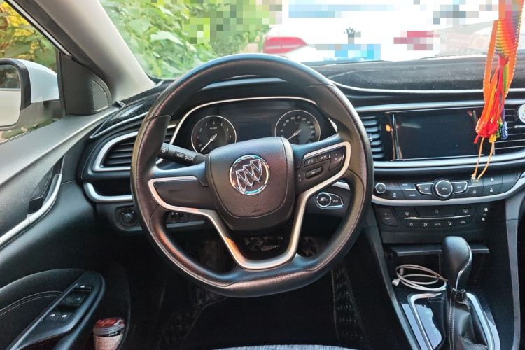 Used Buick GT 2017 15N Automatic Deluxe Edition Steering Wheel