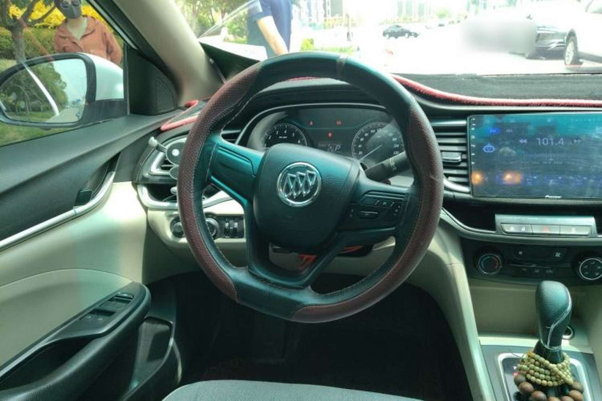Used Buick GT 2017 15N Automatic Entry-Level Trim Steering Wheel