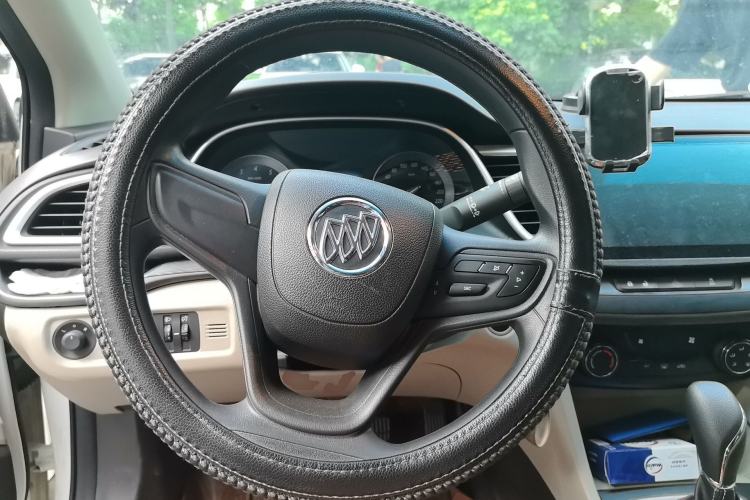 Used Buick GT 2017 15N Automatic Elite Version Steering Wheel