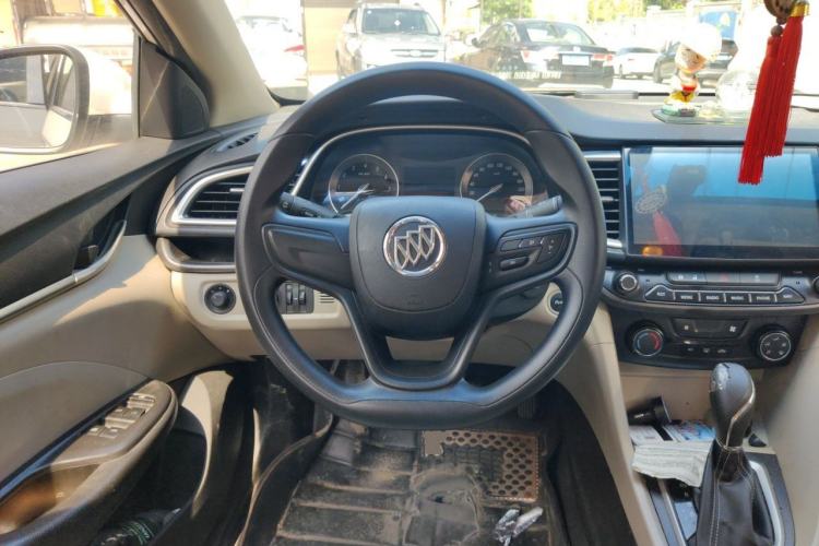 Used Buick GT 2017 15N Automatic Elite Version Steering Wheel