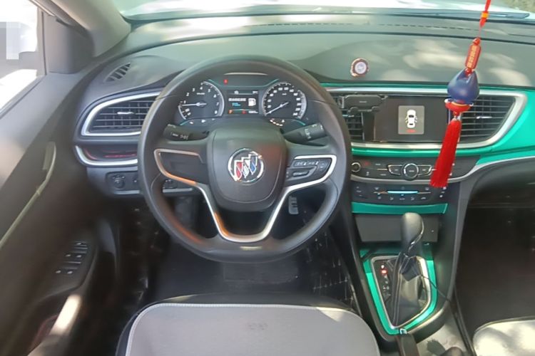 Used Buick GT 2017 15N Automatic Deluxe Edition Steering Wheel