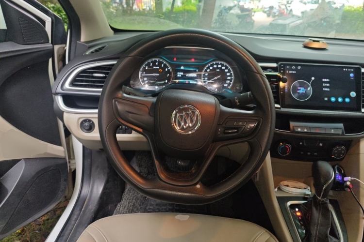 Used Buick GT 2017 15N Automatic Elite Version Steering Wheel