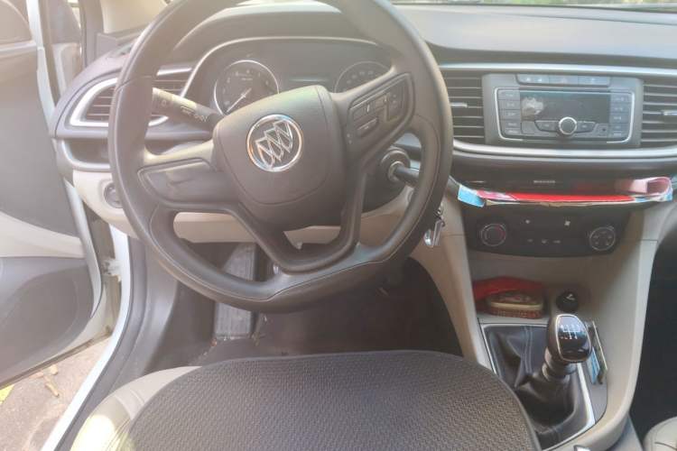 Used Buick GT 2017 15N Manual Elite Version Steering Wheel