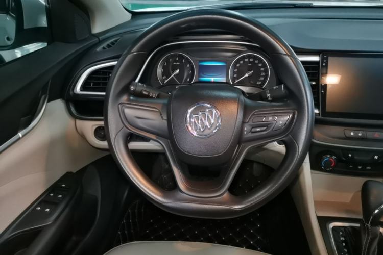 Used Buick GT 2017 15N Automatic Elite Version Steering Wheel