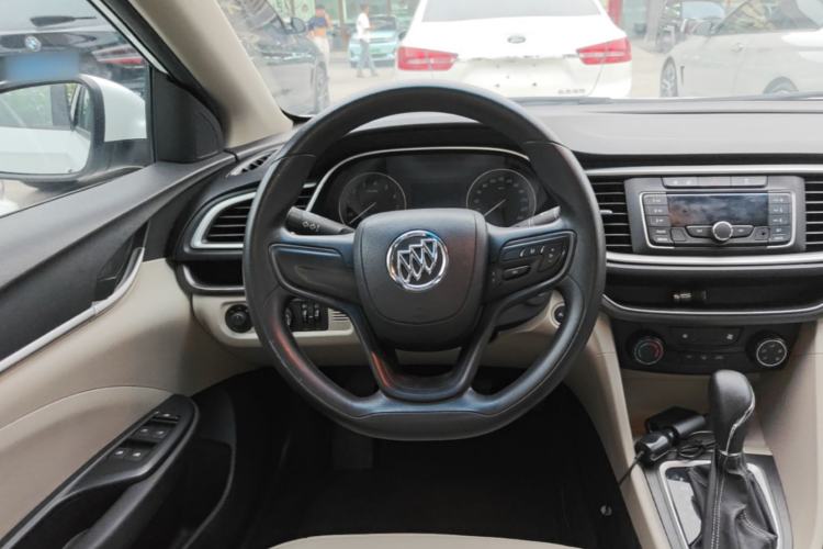 Used Buick GT 2017 15N Automatic Entry-Level Trim Steering Wheel