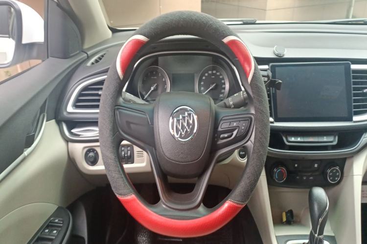 Used Buick GT 2017 15N Automatic Elite Version Steering Wheel