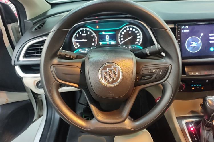 Used Buick GT 2017 15N Automatic Elite Version Steering Wheel