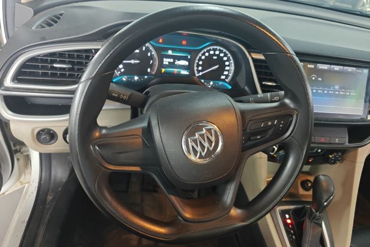 Used Buick GT 2017 15N Automatic Elite Version Steering Wheel