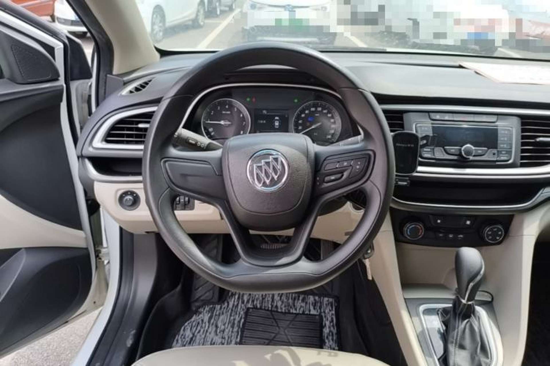 Used Buick GT 2017 15N Automatic Elite Version Steering Wheel