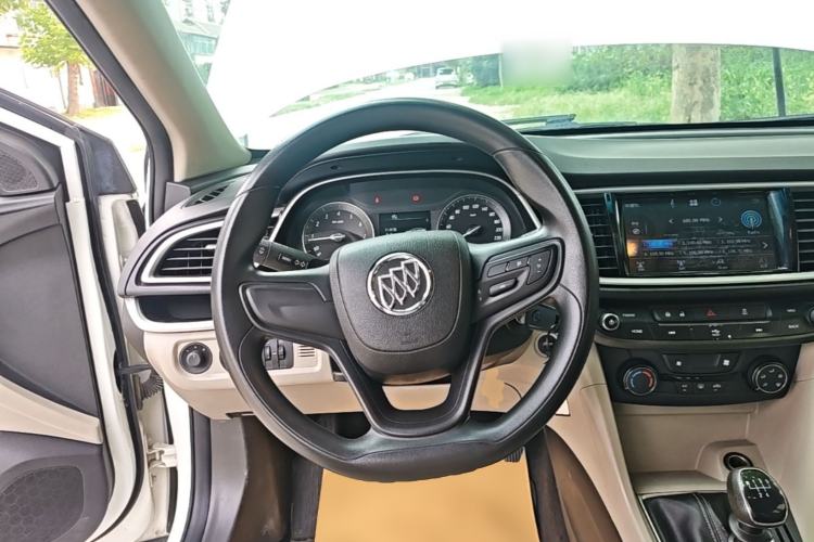 Used Buick GT 2017 15N Manual Elite Version Steering Wheel
