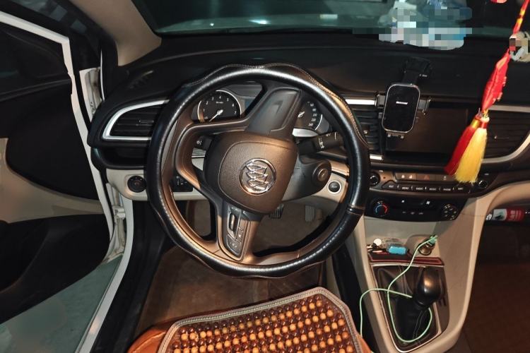 Used Buick GT 2017 15N Manual Elite Version Steering Wheel