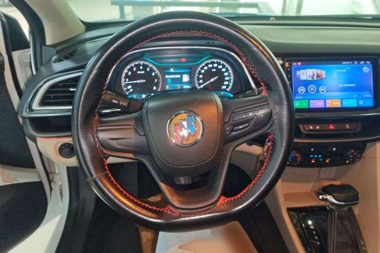 Used Buick GT 2017 15N Automatic Elite Version Steering Wheel
