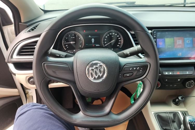 Used Buick GT 2017 15N Manual Elite Version Steering Wheel