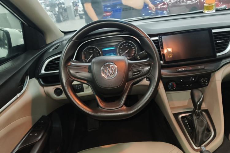Used Buick GT 2017 15N Automatic Elite Version Steering Wheel