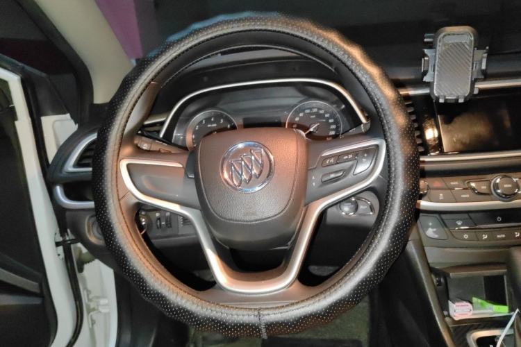 Used Buick GT 2017 15N Automatic Deluxe Edition Steering Wheel