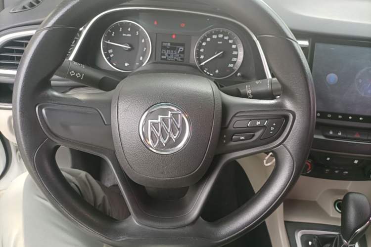 Used Buick GT 2017 15N Automatic Entry-Level Trim Steering Wheel