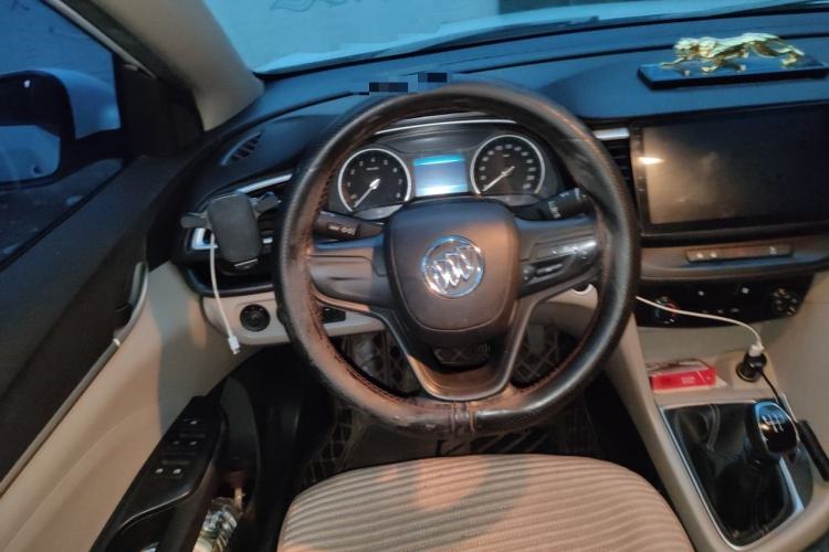 Used Buick GT 2017 15N Manual Elite Version Steering Wheel
