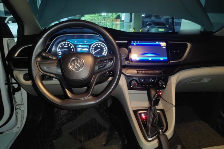 Used Buick GT 2017 15N Automatic Elite Version Steering Wheel