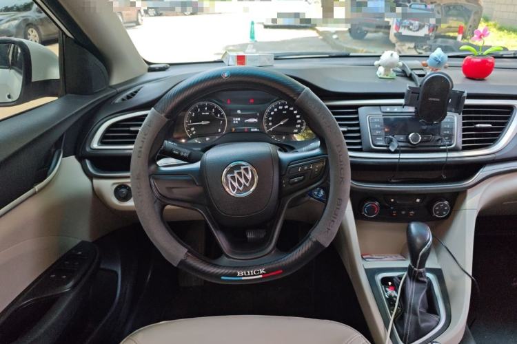 Used Buick GT 2017 15N Automatic Elite Version Steering Wheel