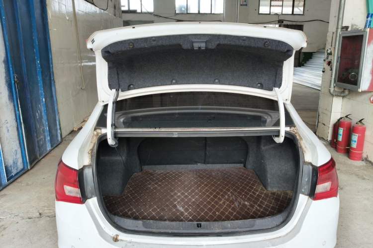 Used Buick GT 2017 15N Automatic Elite Version Trunk