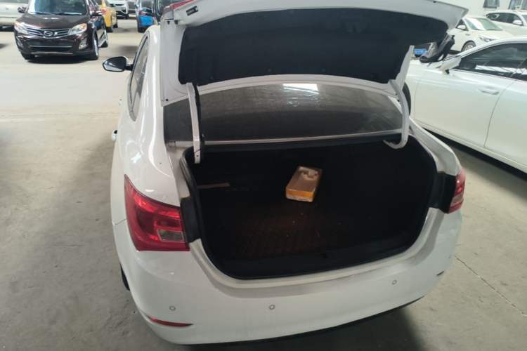 Used Buick GT 2017 15N Automatic Elite Version Trunk