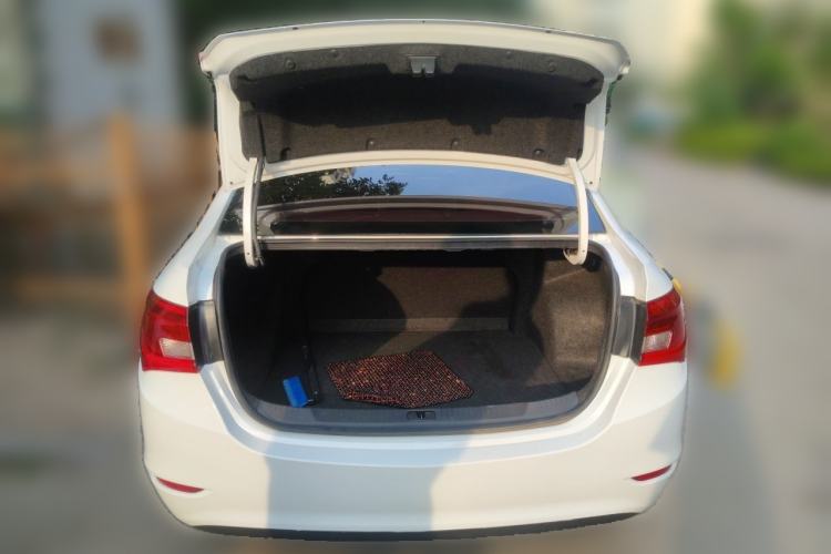 Used Buick GT 2017 15N Automatic Entry-Level Trim Trunk