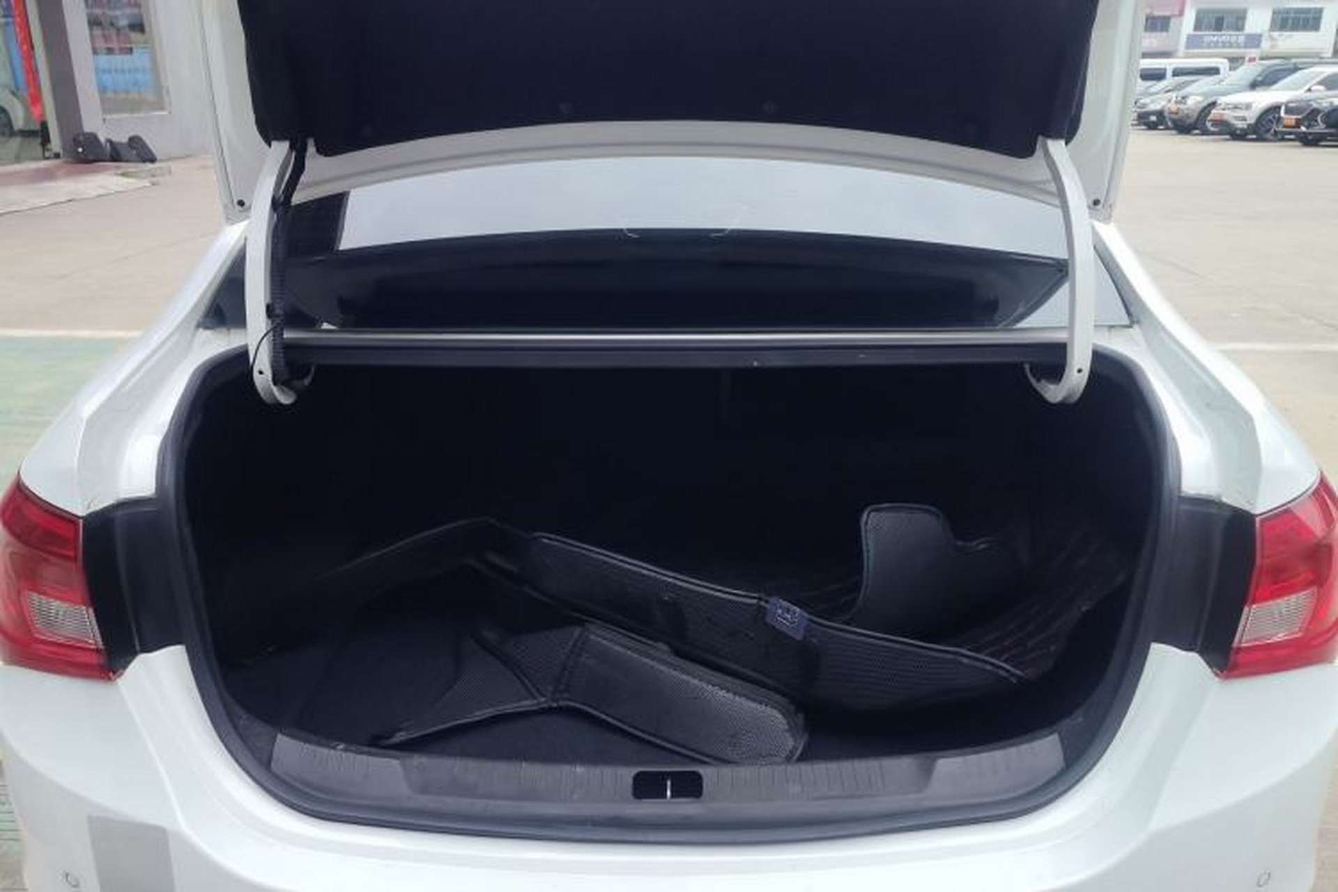 Used Buick GT 2017 15N Automatic Elite Version Trunk