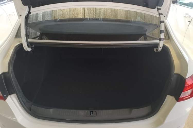 Used Buick GT 2017 15N Automatic Elite Version Trunk