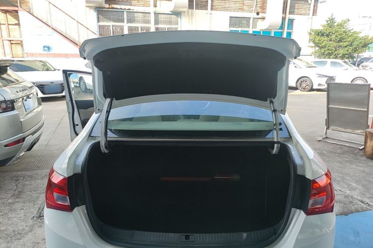 Used Buick GT 2017 15N Automatic Entry-Level Trim Trunk