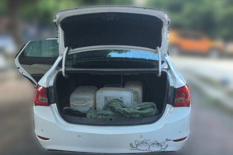Used Buick GT 2017 15N Manual Elite Version Trunk