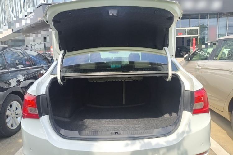 Used Buick GT 2017 15N Automatic Elite Version Trunk